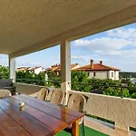 Apartment Petrinic V Pula