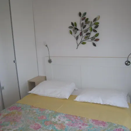 Apartmán Petrinic V