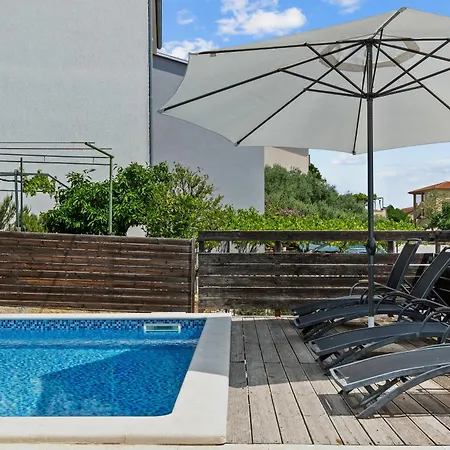 Apartment Petrinic V