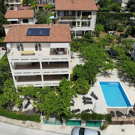 Apartment Petrinic V Pula