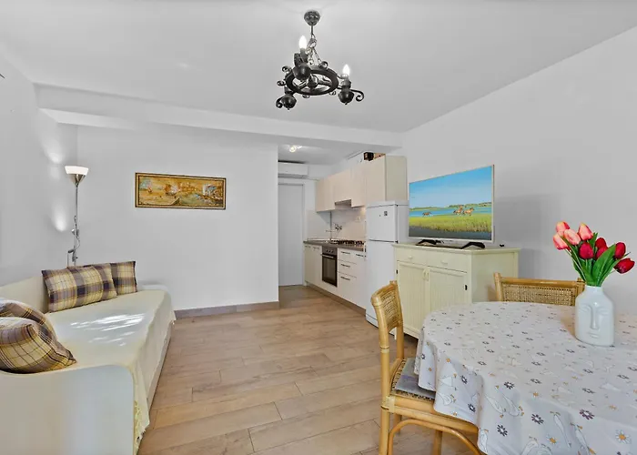 Apartment Petrinic V *