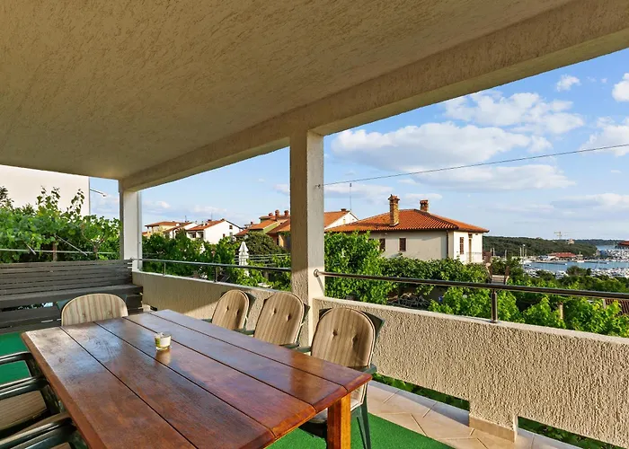 Apartment Petrinic V Pula