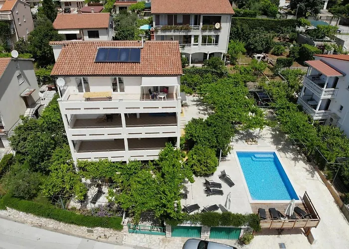 Apartment Petrinic V Pula